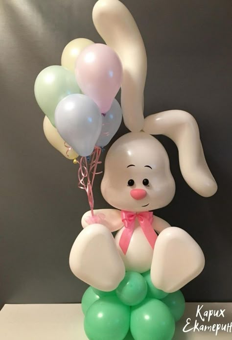 Easter Balloon Bouquet, Balloon Diy Crafts, Balloon Sculptures Diy, Balloon Bunny, Bunny Balloon, Twisting Balloons, Balloon Garland Diy, Baby Shower Deco, Balloon Crafts