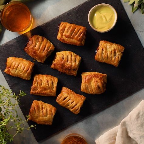 Tastemade Uk, Sweet Toast, English Mustard, Sausage Rolls Recipe, Mustard Powder, Sausage Roll, God Mat, Sausage Rolls, Boiled Egg