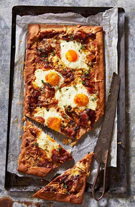 Egg Galette, Gallete Recipe, Savoury Pastry, Breakfast Alternatives, Savory Dessert, Gluten Free Dough, Gluten Free Pastry, Galette Recipe, Bacon And Eggs