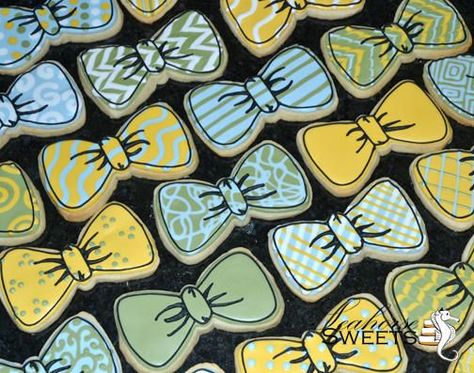 Cookie Clothes, Bow Tie Cookies, Baby Boy Cookies, Cookie Pictures, Chocolate Mint Cookies, Cookie Connection, Graduation Cookies, Sugar Cookie Frosting, Mint Cookies