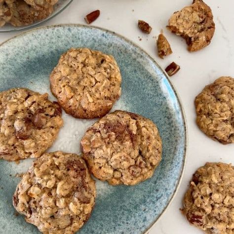 Sourdough Discard Cowboy Cookies - The Pantry Mama Discard Cookie Recipes, Quick Sourdough Discard Recipes, Sourdough Discard Pumpkin, Pantry Mama, Sourdough Discard Recipes, Cowboy Cookie Recipe, Cowboy Cakes, Discard Recipe, Recipe Cookies