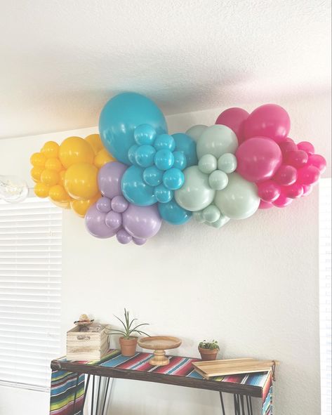 Small Balloon Garland Backdrop, Confetti Balloon Garland, Simple Balloon Garland, Small Balloon Garland, Photobooth Decor, Mini Garland, Balloon Clusters, Deco Ballon, Small Balloons