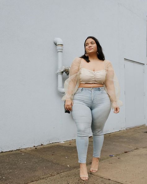 Denise Mercedes 🇩🇴 on Instagram: “@fashionnovacurve Obsessed with this top 😍! Fashionnovapartner” Xl Outfits For Women, Xl Outfits, Outfits For Women Aesthetic, Denise Mercedes, Outfits For Women Summer, Look Plus Size, Women Aesthetic, Full Figure Fashion, Big Girl Fashion