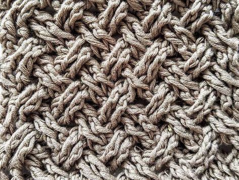 Celtic Weave Stitch For Blanket Celtic Weave Crochet, Weave Crochet Stitch, Celtic Weave Stitch, Wave Blanket, Crochet Washcloth Pattern, Celtic Weave, Crochet Stitches Guide, Crochet Scarf Pattern Free, Washcloth Pattern