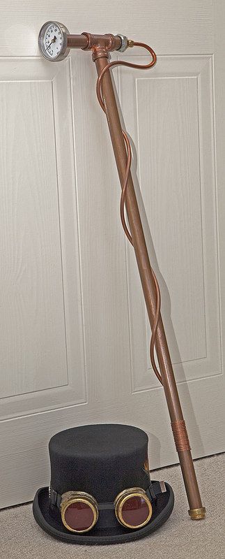 Steampunk Walking Cane.This was my attempt at making a Steampunk Walking Cane, not a bad effort I think! Steam Punk Diy, Steampunk Cane, Gothic Type, Moda Steampunk, Steampunk Party, Gothic Mode, Mode Steampunk, Steampunk Halloween, Steampunk Crafts