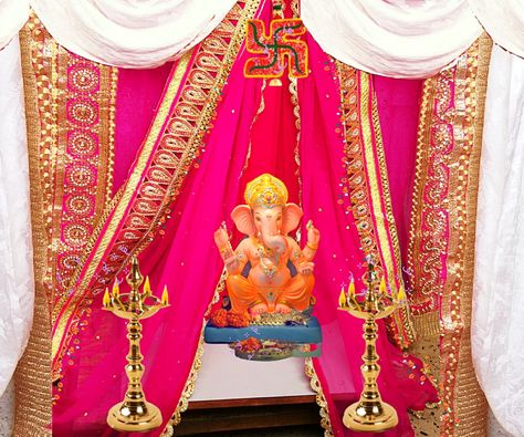 Ganpati Decoration Saree Decoration For Ganpati, Simple Ganpati Decoration At Home, Simple Ganpati Decoration, Home Ganpati Decoration, Eco Friendly Ganpati Decoration, Ganpati Decoration Ideas, Home Ganpati, Ganpati Decor, Ganpati Decoration At Home