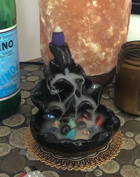 Ceramic Waterfall, Crystal Room Decor, Waterfall Incense Burner, Waterfall Incense, Magia Das Ervas, Crystal Room, Crystal Vibes, Crystal Aesthetic, Lotus Pond