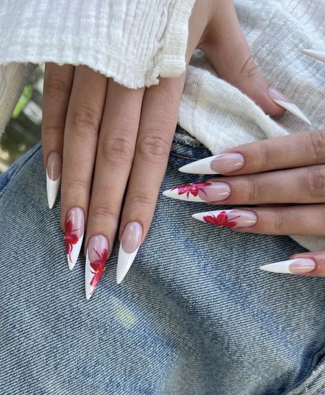 Summer Inspo Nails 2024, Cute Long Almond Nails, Summer Nail Design 2024, 2024 Summer Nail Ideas, Nails Acrylic Summer 2024, Nails Ideas Summer 2024, Summer Nails Inspo 2024, Late Summer Nails, Long Almond Nails