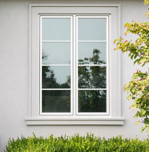 Stucco Window Trim Exterior, Window Border Design Exterior, Window Molding Trim Exterior, Aluminium Windows Ideas, Exterior Window Casing, Window Border Design, Exterior Window Molding, Exterior Window Sill, Front Window Design