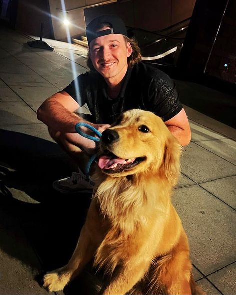 Morgan Wallen Lyrics Wallpaper, Blake Sheldon, Best Country Singers, Always Be Happy, Luv U, Celebrity Updates, Morgan Wallen, Cute Relationship Photos