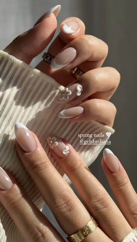 Spring Neutral Nails, Floral Nails Summer, Nail Art Spring, Summer Vacation Nails, Nail Art Flower, Nail Art Inspo, Hello Nails, Subtle Nails, Summery Nails