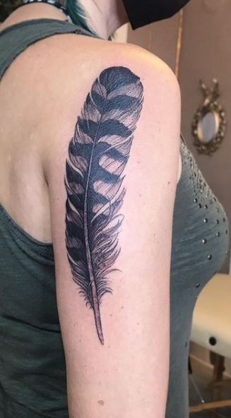 Peregrine Falcon Feather Tattoo, Pheasant Feather Tattoo Ideas, Osprey Feather Tattoo, Black Feather Tattoo Cover Up, Red Tail Hawk Feather Tattoo, Unique Feather Tattoos For Women, Turkey Feather Tattoo For Women, Bird Hunting Tattoos, Falcon Feather Tattoo