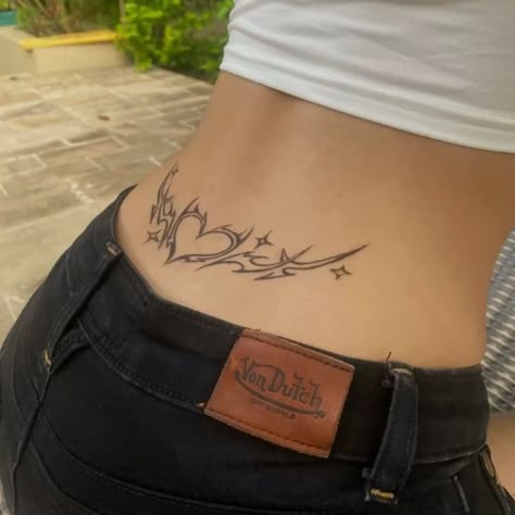 Y2k Tramp Tattoo, Stamp Tramp Tattoo Lower Backs Classy, Tramp Stamps Ideas, Trampstamps Tattoo, Stamp Tramp Tattoo, Cute Tramp Stamps, Tattoos For Baddies, Trap Stamp, Tramp Stamps Lower Backs