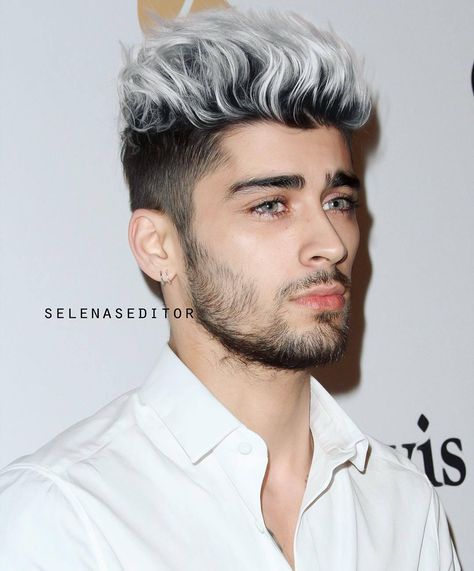 Hair Color Ideas For Men, Ronaldo Hair, White Hair Men, Zayn Malik Hairstyle, Barber Haircuts, White Hair Color, Beard Colour, Mens Hair Colour, Colour Hair