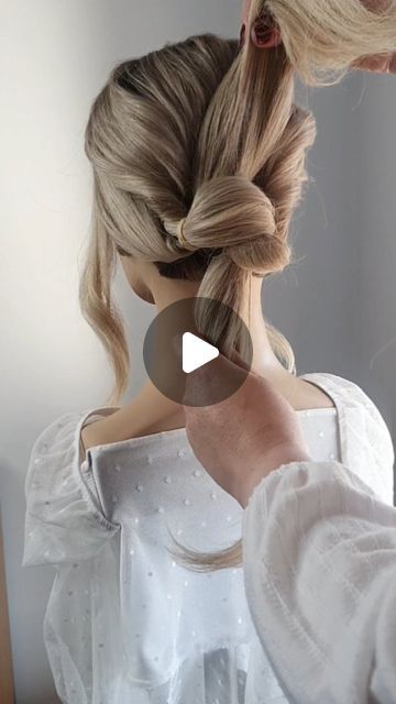 Updos For Bridal Party, Simple Bun Updo Wedding, Easy Low Bun Wedding Guest, Easy Rehearsal Dinner Hair, Messy Low Bun Hairstyles Wedding, Low Bun Up Do Wedding, Bridesmaid Hairstyles Thick Hair Updo, Low Hair Updos, Low Elegant Bun Tutorial