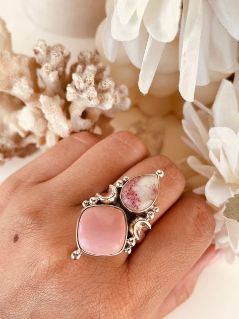 Pink Jewerly, Moon Rings, Pink Opal Ring, Handmade Silver Jewellery, Silver Spinner Rings, Rings Silver, Dope Jewelry, Size 8 Women, Silver Jewelry Rings