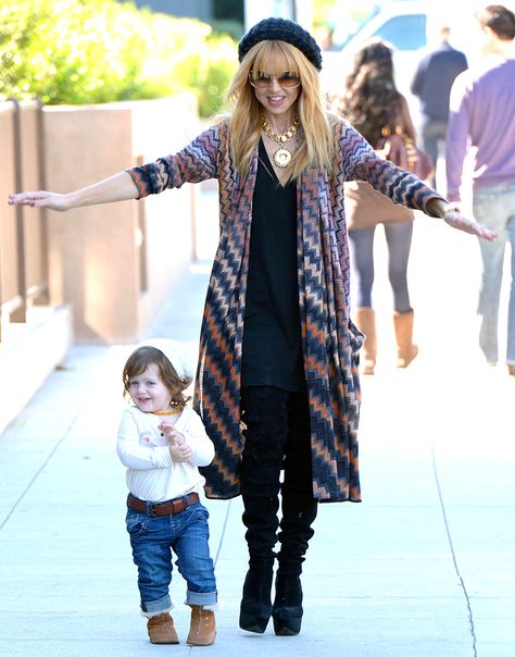 Rachael Zoe, Mommy Inspiration, Celebrity Maternity Style, Cute Coats, Pregnancy Looks, Stylish Mom, Celebrity Sightings, Mama Style, Celebrity Moms