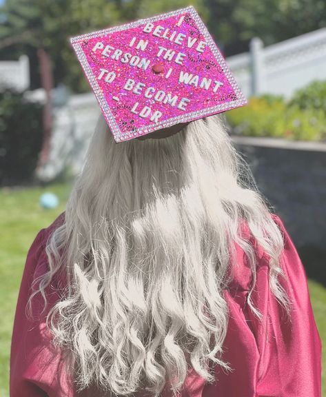 Lana Del Rey, Lana Del Rey Grad Cap, Lana Del Rey Graduation Cap, Graduation cap, Blonde hair, Graduation cap ideas Lana Del Ray Graduation Cap, Lana Del Rey Graduation, Lana Del Rey Graduation Cap, College Grad Cap Ideas, Cap Graduation, College Graduation Cap Decoration, Cap Decoration, Grad Caps, Cap Ideas