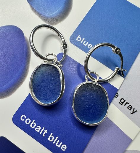 It is not often I come across a large Cobalt Blue but to come across 2 is just 😍😍 These huggie hoops are available on Etsy now! 💙💙💙💙 Beach Glass Jewelry, Coastal Jewelry, Hoop Earrings Handmade, Beachglass Jewelry, Stamped Jewelry, Huggie Hoop Earrings, Beach Glass, Recycled Sterling Silver, Jewelry Earrings Hoops