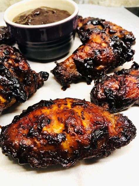 Unique Wing Sauce Recipes, Unique Smoked Food, Whiskey Chicken, Korean Chicken Wings, Hot Chicken Wings, Smoked Recipes, Smoked Wings, Traeger Grill, Wing Sauce