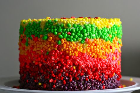 Nerds Cake, Candy Birthday Cakes, Candy Bar Birthday, Nerds Candy, Birthday Candy, Holy Moly, Lifestyle Blogs, Sweets Cake, Food Heaven