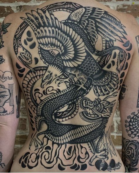 Dragon Back Piece, Old School Sleeve, Chest Piece Tattoo, Traditional Tattoo Stencils, Big Tattoos, Traditional Black Tattoo, Backpiece Tattoo, Saint George And The Dragon, A Tattoos