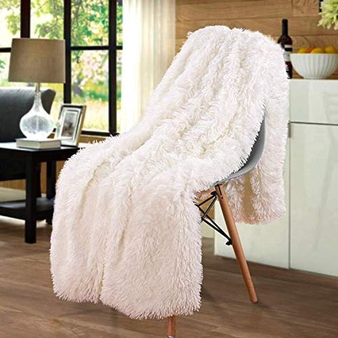 junovo Faux Fur Throw Blanket Super Soft Cozy Fluffy Blankets Warm Lightweight Long Hair Shaggy Fuzzy Throws for Couc... Winter Throw Blanket, Plaid Chair, Plaid Sofa, Bed Blankets, Fuzzy Blanket, Luxury Throws, Fluffy Blankets, Blanket Sizes, Sofa Cover