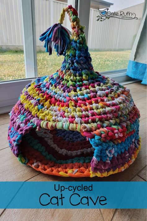 A Crochet Cat Cave - Cate Ruth Crochet Cat Hut, Cat Beds Crochet, Crochet Cat Bed Caves Free Pattern, Crochet Cat Basket, Crochet Cat Cave Pattern Free, Cat Home Diy, Crochet Cat Stuff, Crochet Cat Toys Free Pattern, Cat Furniture Diy Homemade