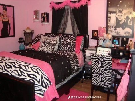 Zebra Print Rooms, Zebra Bedroom Decor, 2000s Bedroom, Zebra Bedroom, 2000s Room, Bedroom Furniture Inspiration, Zebra Room, Y2k Bedroom, Print Room Decor