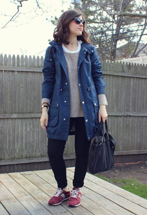 Parka Outfit Women, Navy Parka Outfit, Blue Parka Outfit, Cute Sneaker Outfits, Madewell Sunglasses, Navy Parka, Parka Outfit, Blue Parka, Normcore Fashion