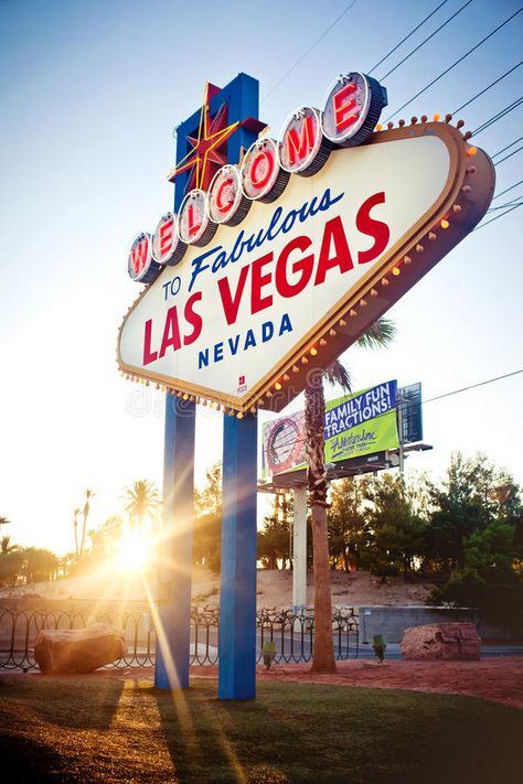 Las Vegas Sign, Vegas Sign, Vegas Vacation, Travel Club, Vegas Trip, Vegas Casino, Las Vegas Trip, Vegas Strip, Las Vegas Strip