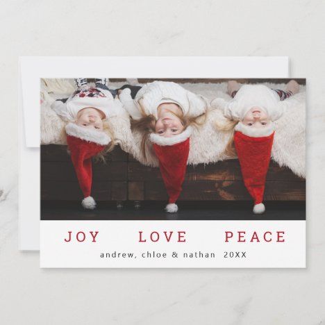 Christmas Pictures Kids, Funny Christmas Photos, Christmas Baby Pictures, Peace Christmas, Christmas Family Photoshoot, Christmas Card Pictures, Baby Christmas Photos, Christmas Holiday Photos, Xmas Pictures