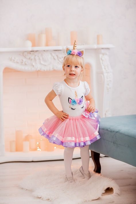 3rd Birthday Party For Girls, Unicorn Birthday Outfit, Pink Tutu Skirt, Nice Flowers, Unicorn Outfit, Toddler Tutu, Birthday Unicorn, Barbie Birthday Party