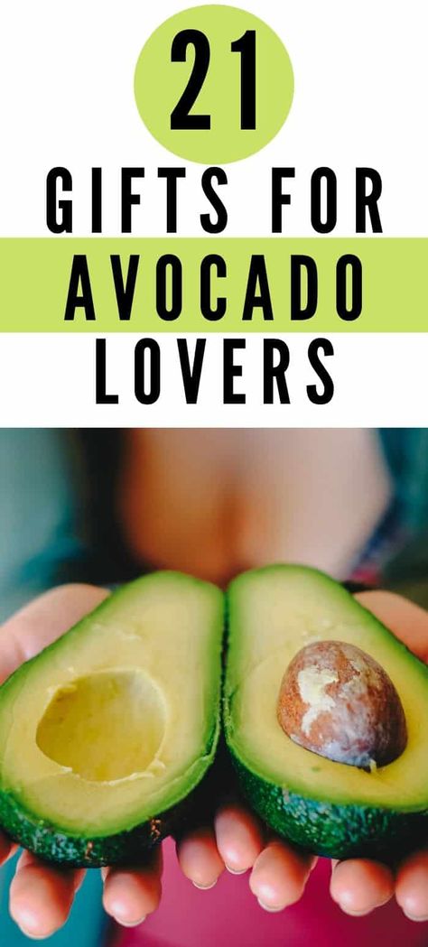 Gifts for Avocado Lovers | A fruity feast of gifts for avocado obsessed people. Avocado Gift Ideas, Food Gifts For Men, Avocado Gifts, Gifts For Older Women, Best Food Gifts, Avocado Toast Breakfast, Chunky Guacamole, Avocado Plant, Pineapple Gifts