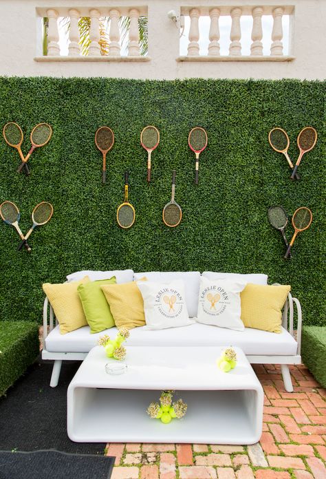 Tennis Theme Birthday Party, Wimbledon Themed Party, Tennis Backdrop, Tennis Centerpieces Ideas, Tennis Court Party, Tennis Bar, Tennis Clubhouse, Tennis Decorations, Tennis Decor