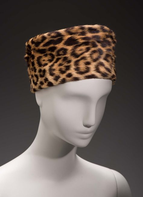 Leopard fur pillbox hat with black silk lining. Leopard Hat, Large Brim Hat, Types Of Hats, Pillbox Hat, Street Style Winter, Pill Boxes, Black Silk, Black And Tan, Fascinator