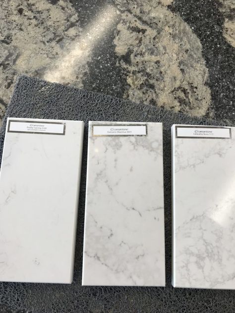 Soho Quartz Countertop, Marble Alternative Countertops, Ceasarstone Countertops, White Beveled Subway Tile, Tile Bar, Kitchen Renovation Design, Caesarstone Countertop, Caesarstone Quartz, Beveled Subway Tile