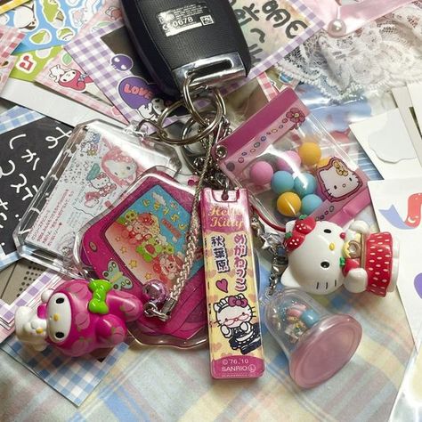 Hello Kitty Items, Cute Keychain, Auto Accessories, Cute Little Things, Cute Charms, Phone Charm, Girly Things, Little Things, Keychains