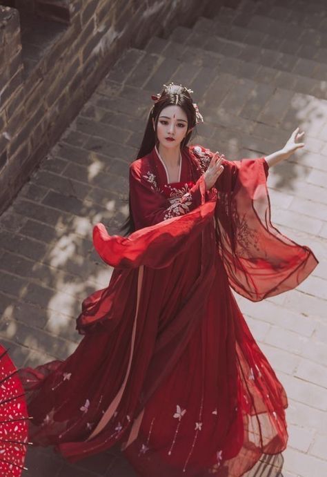 Hanfu Aesthetic, Hanfu Pattern, Gaun Abad Pertengahan, Hanfu Hairstyles, Traditional Asian Dress, Hanfu Girl, Chinese Traditional Dress, Ancient Chinese Clothing, Traditional Chinese Dress