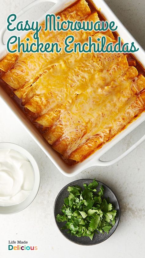 Microwave Enchiladas, Chicken Enchiladas Freezer Meal, Microwave Chicken Recipes, Microwave Recipes Dinner, Dorm Meals, How To Make Enchiladas, Comforting Casseroles, Burrito Recipe Chicken, Easy Microwave Recipes