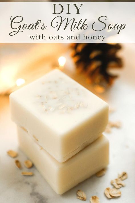 This Oat & Honey Goat's Milk Soap is a DIY Homemade Soap recipe that is a melt and pour soap you can make in under 10 minutes! These make perfect homemade gift for people who love Earth friendly gifts and they made your skin feel beautiful too. Try the Goat's Milk Soap recipe today and made this easy DIY melt and pour soap at home. #meltandporsoap #diyhomemadesoap #goatsmilksoap #homemadesoaprecipe #diygoatsmilksoap #goatsmilksoapbenefits #homemadegifts #handmadegifts #homadesoap Easy Goat Milk Soap Recipe, Diy Goat Milk Soap, Goat Milk Soap Recipe, Milk Bath Recipe, Milk Soap Recipe, Homemade Goat Milk Soap, Goat Milk Recipes, Diy Soap Recipe, Bars Of Soap