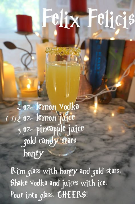 Harry Potter Cocktails, Harry Potter Drinks, Harry Potter Snacks, Harry Potter Movie Night, Harry Potter Theme Birthday, Harry Potter Halloween Party, Halloween Breakfast, Harry Potter Bday, Harry Potter Potions