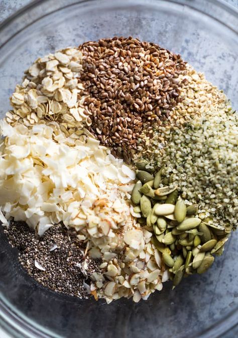 Seeds Crackers, Hemp Granola, Home Made Granola, Hemp Seed Recipes, Flax Granola, Healthy Granola Recipe, Easy Homemade Granola, Granola Recipe Healthy, Healthy Granola