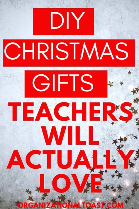 Simple Diy Christmas Gifts, Christmas Gifts Teachers, Diy Christmas Gifts For Teachers, Teacher Christmas Gifts Preschool, Inexpensive Teacher Gifts, Christmas Presents For Teachers, Christmas Gifts For Teachers, Diy Teacher Christmas Gifts, Homemade Teacher Gifts