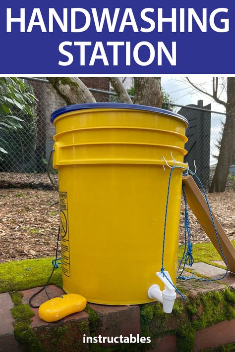 Diy Hand Washing Station Outside, Diy Outdoor Hand Washing Station, Camp Hand Washing Station, Camp Wash Station, Portable Handwashing Station, Hand Washing Station Diy, Portable Hand Washing Station Diy, Outdoor Handwashing Station, Diy Handwashing Station