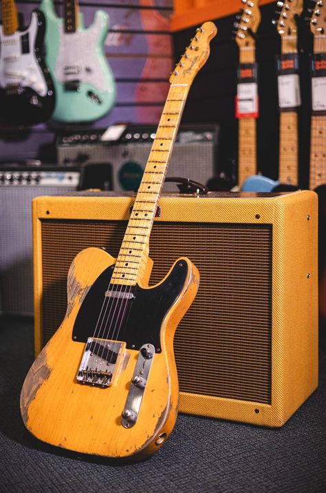 Telecaster Relic, Telecaster Custom, Types Of Guitar, Telecaster Guitar, Guitar Lovers, Beautiful Guitars, Fender Custom Shop, Music Promotion, Beautiful Music