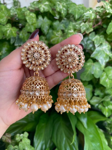 Beautiful gold indian Pakistani Jhumka earrings with kundan and pearls south asian traditional vintage bohoo jewelry perfect gift for indian wedding, bridal shower, or birthday anniversary gift. This indian jewellery jhumka earrings are a perfect statment to your traditional clothes/dress Fancy Jhumka Earrings, Traditional Jewelry Earrings, Pakistani Jhumka Earrings, South Asian Earrings, South Indian Jhumka, Traditional Earrings Indian Jewelry, Jhumkas Aesthetic, Kundan Earrings Jhumkas, Indian Earrings Jhumka