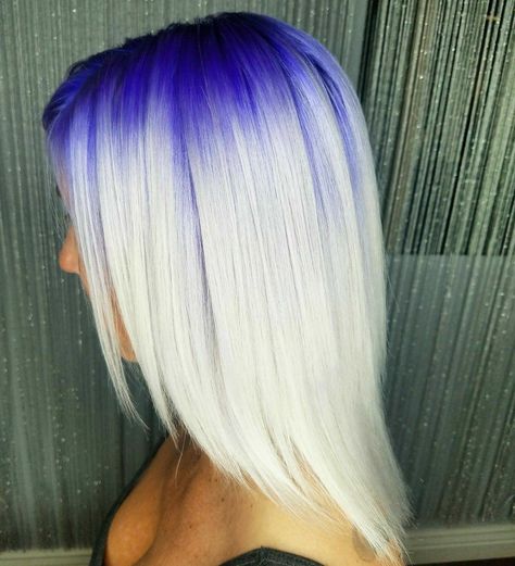 Blonde Hair With Colored Roots, Colored Shadow Root, Colored Roots Blonde Hair, Purple Shadow Root Blonde, Platinum Blonde Hair With Shadow Root, Bright Blonde Hair With Shadow Root, Coloured Roots, Colored Roots, Blonde Styles