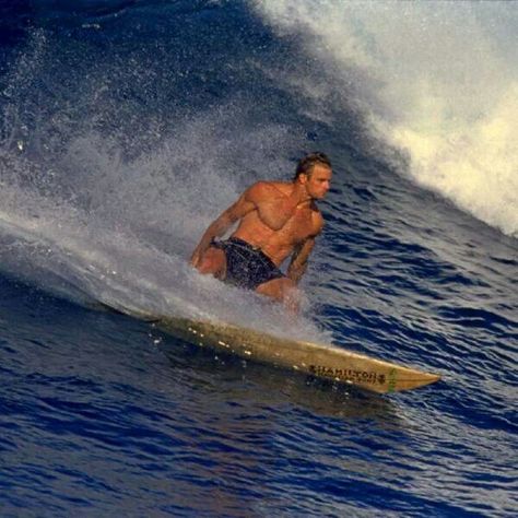 Laid Hamilton Laird Hamilton Surfing, Laird Hamilton, Pray For Surf, Surf Poster, Mount Kilimanjaro, Paddle Boards, Learn To Surf, Surf Life, Free Running