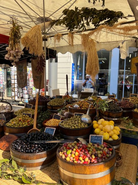 Sunday Market Aesthetic, Grasse France Aesthetic, French Market Aesthetic, France Aesthetic Food, French Culture Aesthetic, French Lifestyle Aesthetic, Paris Locations, French Markets, Food Collage